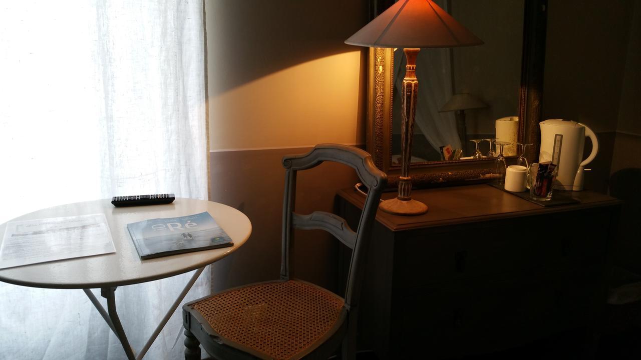 La Maison Douce Saint-Martin-de-Ré Екстериор снимка
